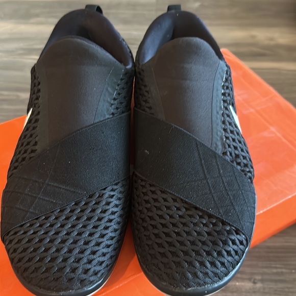 Free Connect - Picture 2 of 3